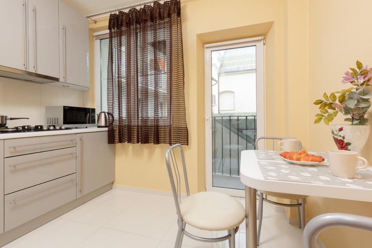 Miodowa Apartment Krasinski Garden Warsaw By Noclegi Renters Eksteriør billede